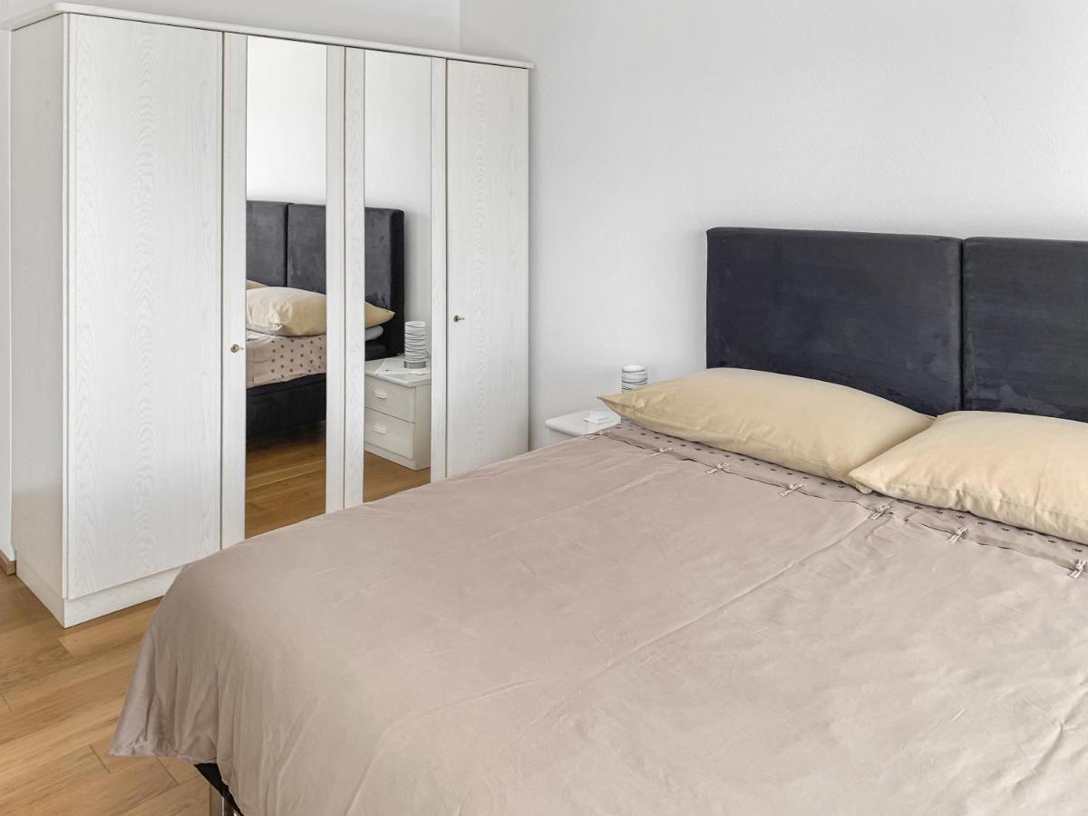 Haus Zur Lilie Ξενοδοχείο Hinwil Εξωτερικό φωτογραφία