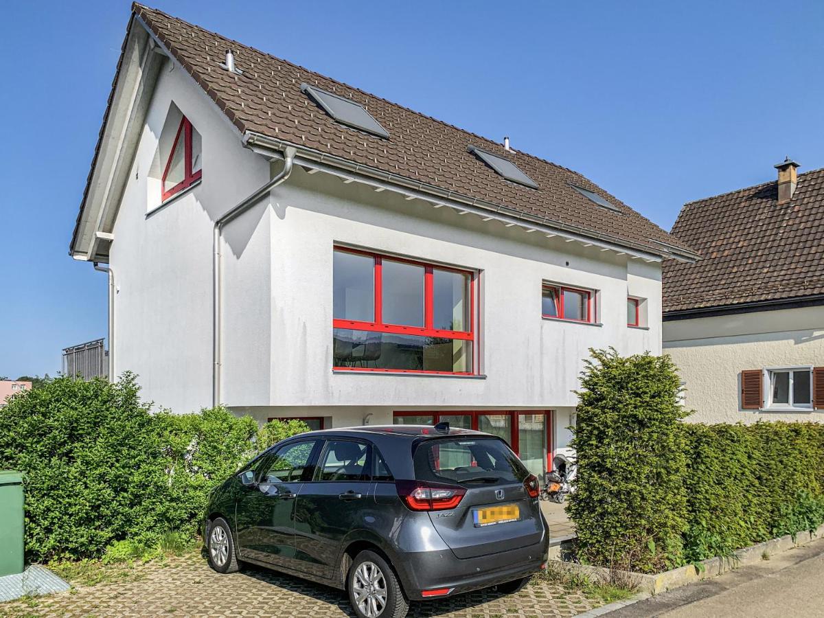 Haus Zur Lilie Ξενοδοχείο Hinwil Εξωτερικό φωτογραφία