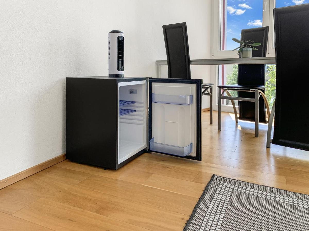 Haus Zur Lilie Ξενοδοχείο Hinwil Εξωτερικό φωτογραφία
